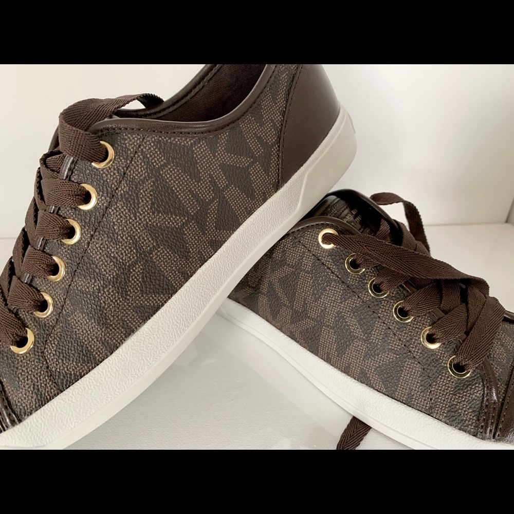 Michael Kors Signature Sneakers - Picture 12 of 13